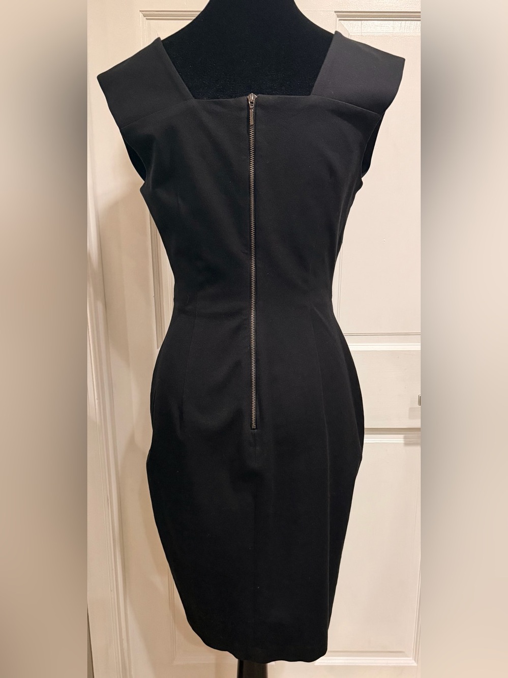 Roland Mouret for Banana Republic bodycon dress - Picture 3 of 5